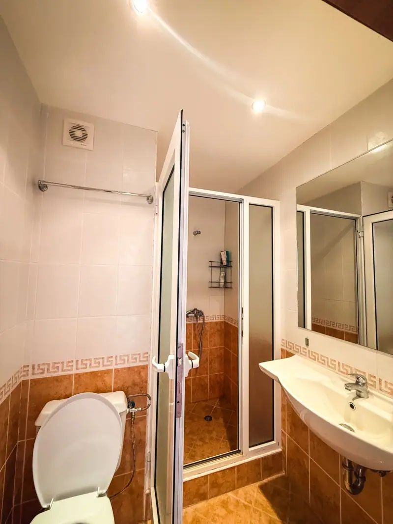 Skyline Terrace Apartment · Bathroom